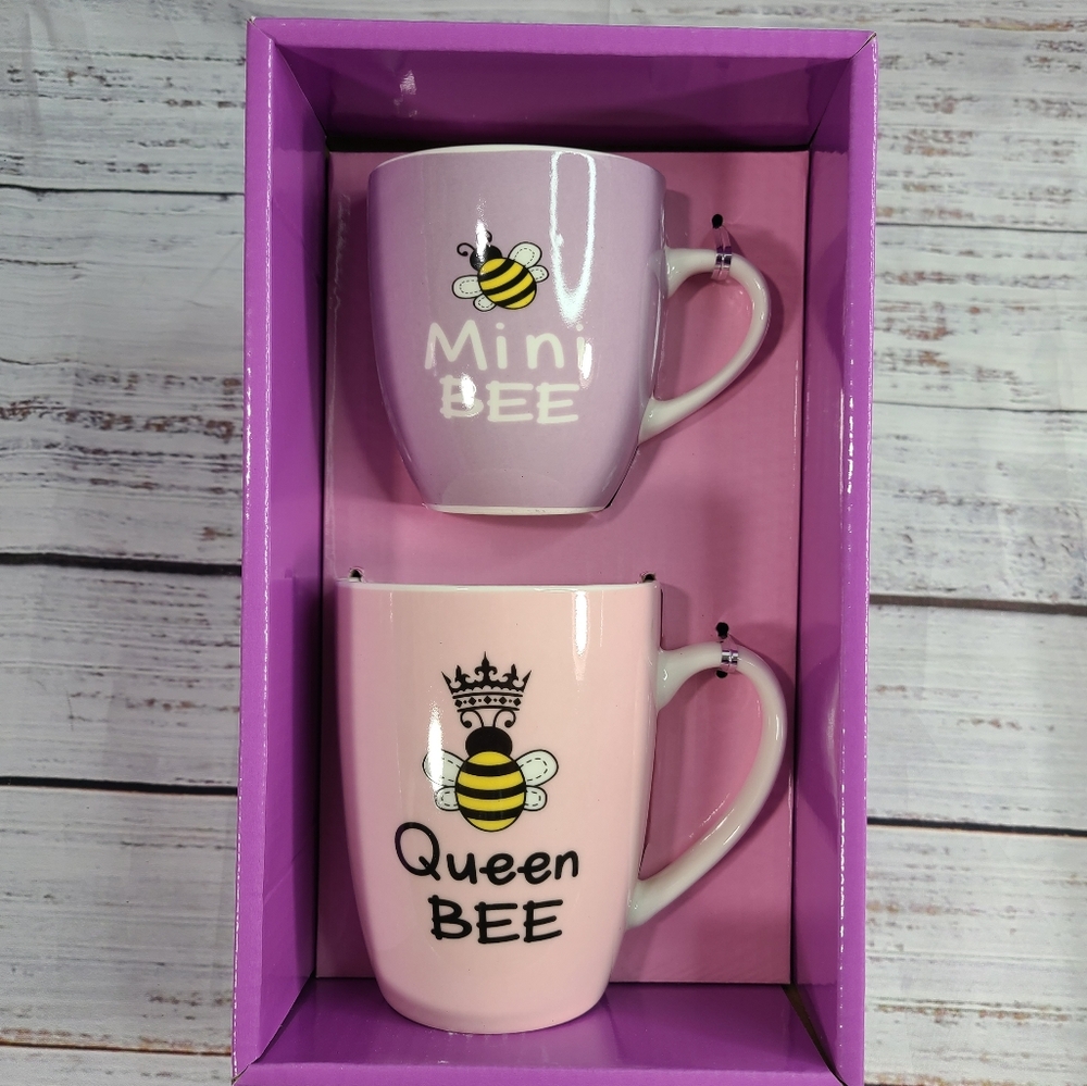 Queen Bee- Mini Bee Mommy Ceramic Cup New